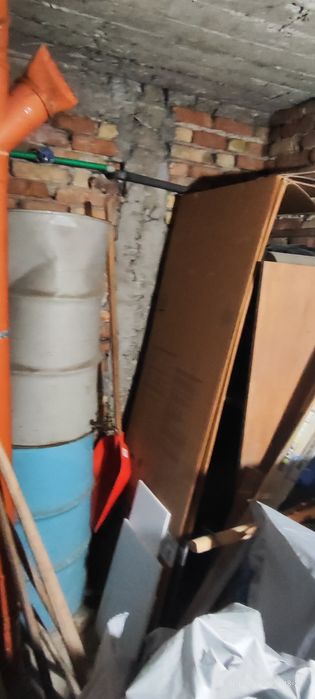 Кърти, Чисти, Извозва! Почистване на мази, тавани и апартаменти