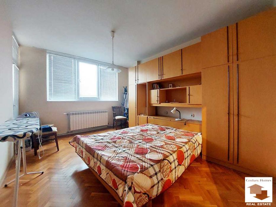 Продава се Четиристаен апартамент в Горна Оряховица - 110 кв.м за 1010 €/кв.м - Снимка #2