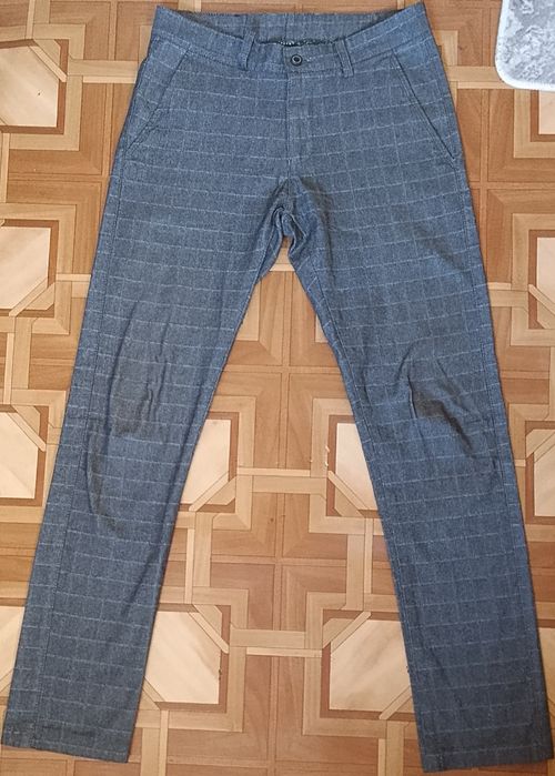 Брюки и джинсы продаю