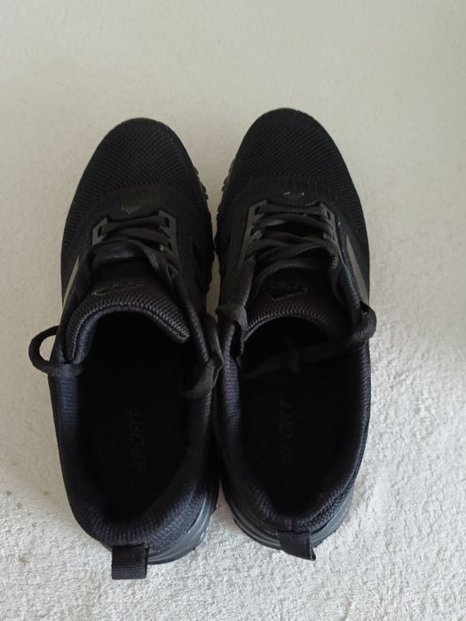 Продам кроссовки адидас