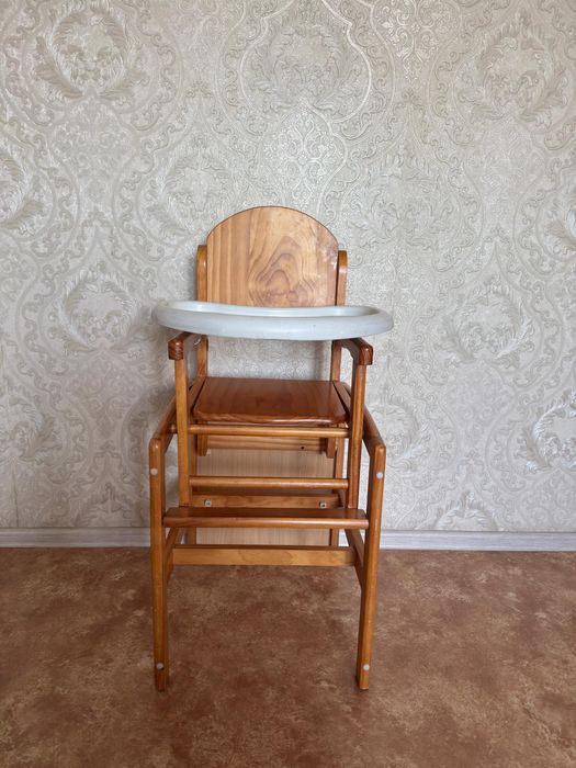 Стул для кормления за 10000тг