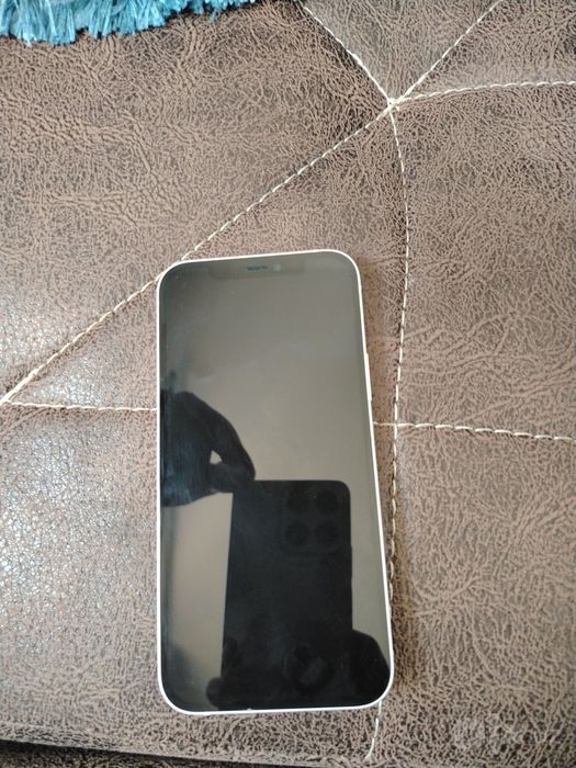 iphone 12 rangi oq
