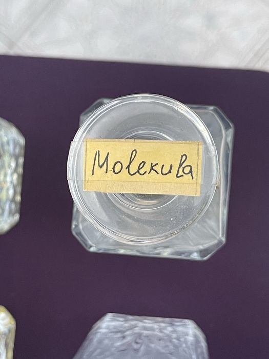 Mushkambar parfume  fransiya shvetsariya