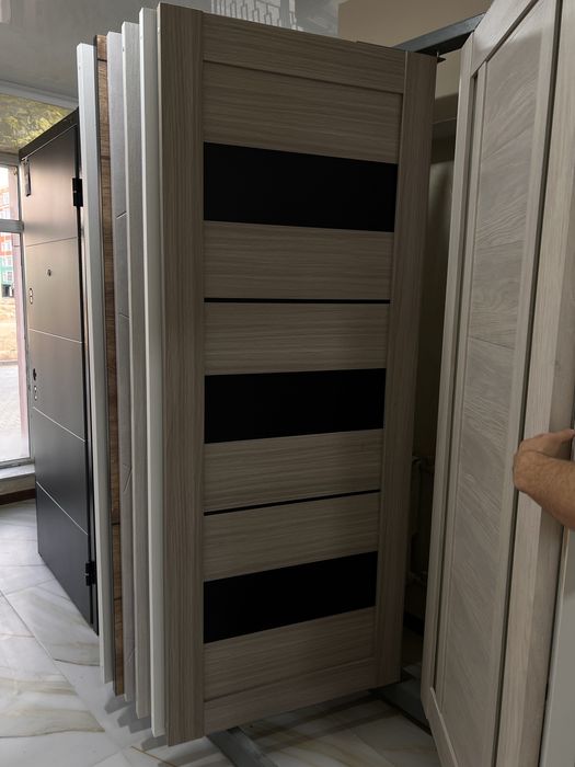 Продается новые двери от 15тыс комплект