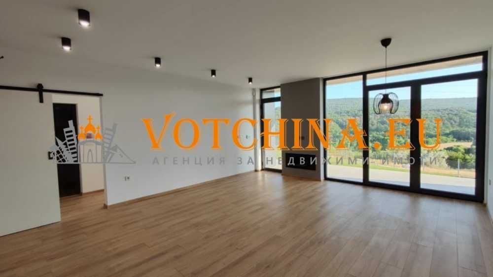 Продава се Къща в с. Църква, Област Добрич - 104 кв.м за 785 €/кв.м - Снимка #2