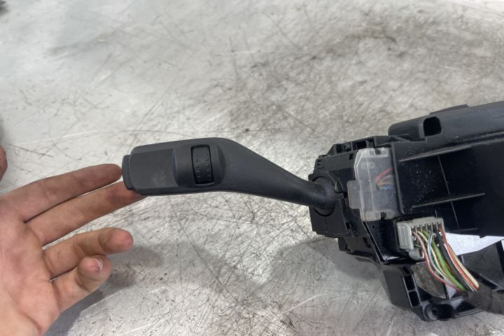 Maneta stergatoare parbriz si luneta 17D940 Ford Focus a 2-a generati