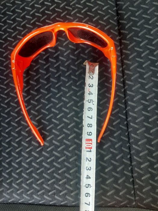 Маркови очила            .