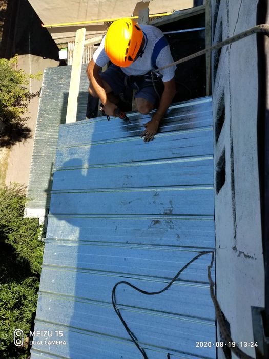 Балконные козырьки установка