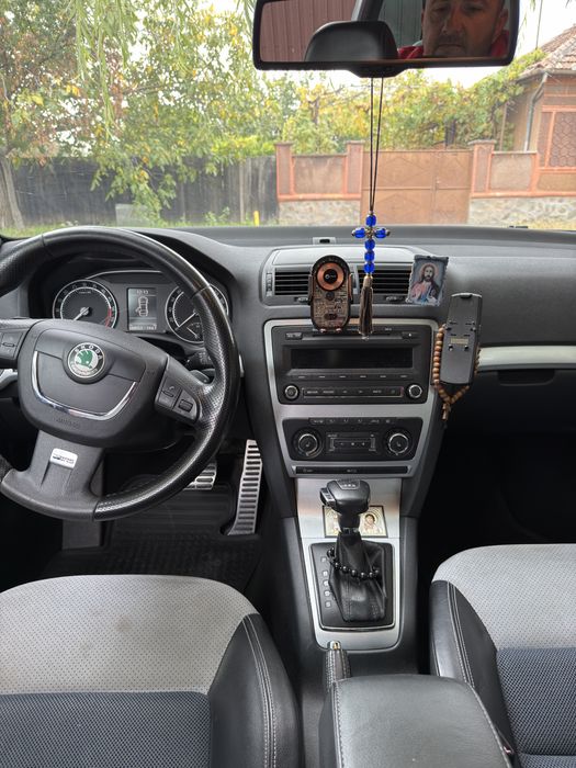 SKODA Octavia 2011 — imagine 2