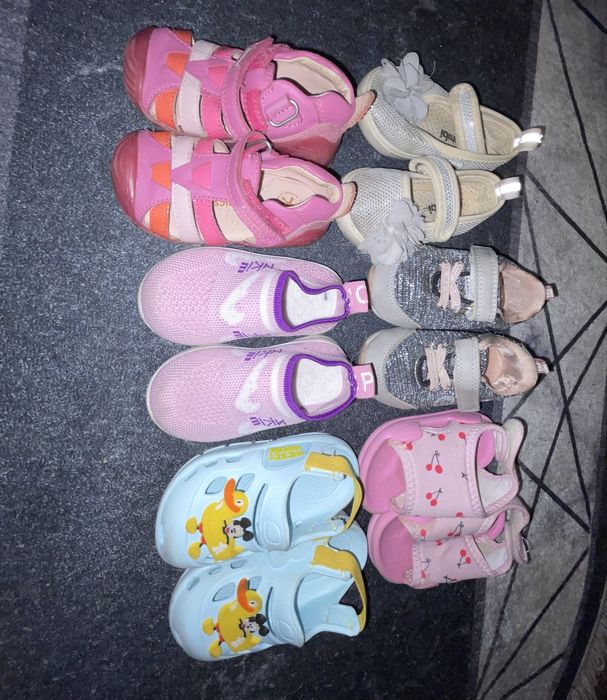 Продам детскую обувь для малышей