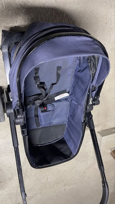 Продам коляску 2/1