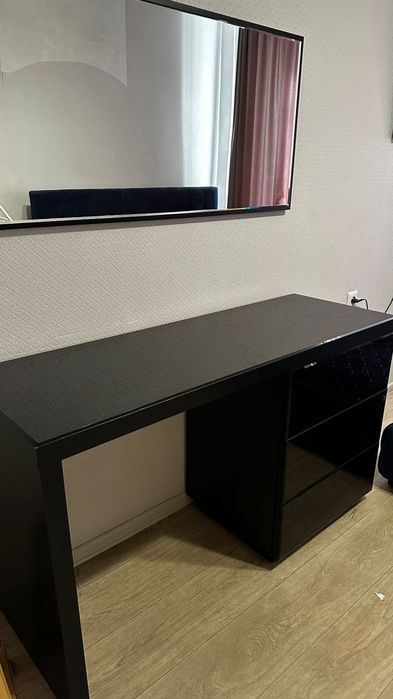 Мебель комод с зеркалом