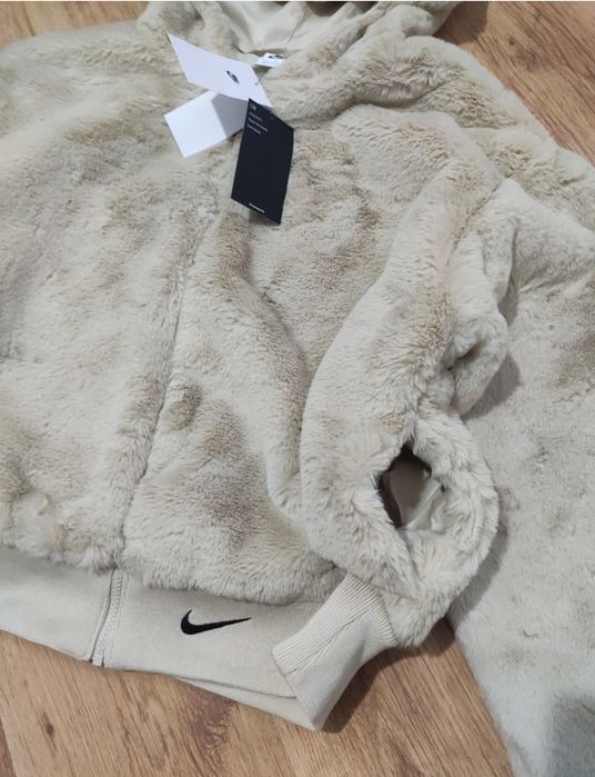 Geaca damă Nike mărimea XL