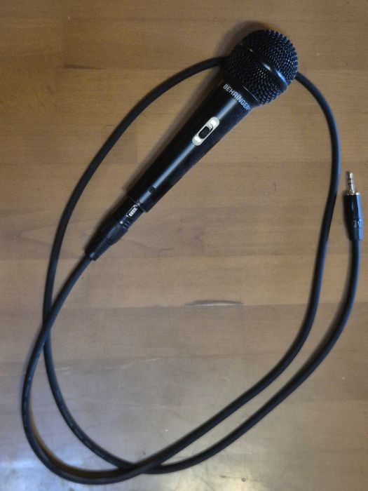 Microfon Behringer super cardioid XM1800S