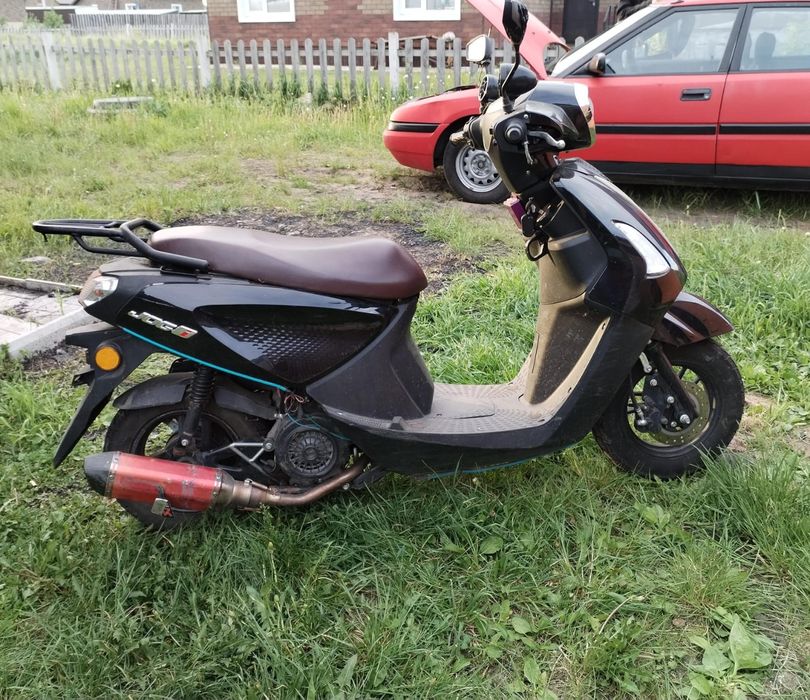 Продам скутер 125см³