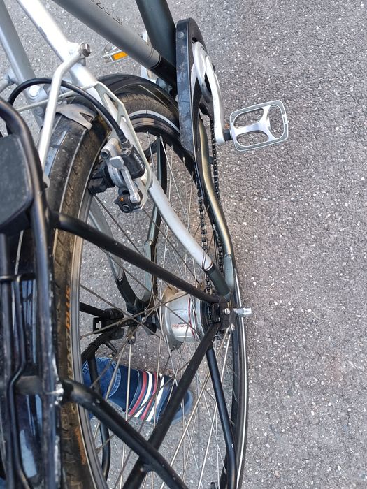 Vând două biciclete
