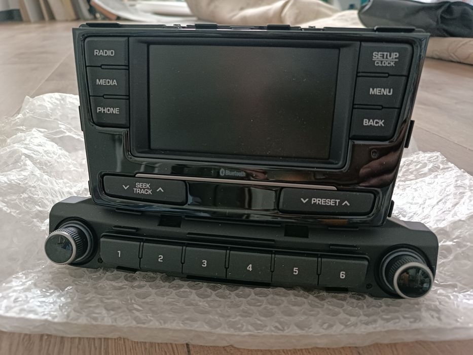 Магнитола на Hyundai accent