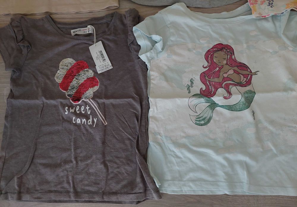 Lot tricouri 122-128 NOI cu eticheta