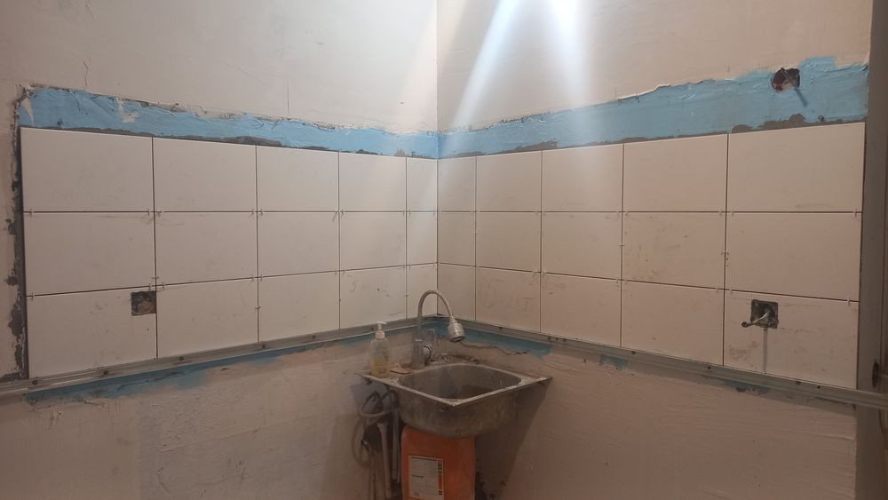 Шпатлёвка,обои...