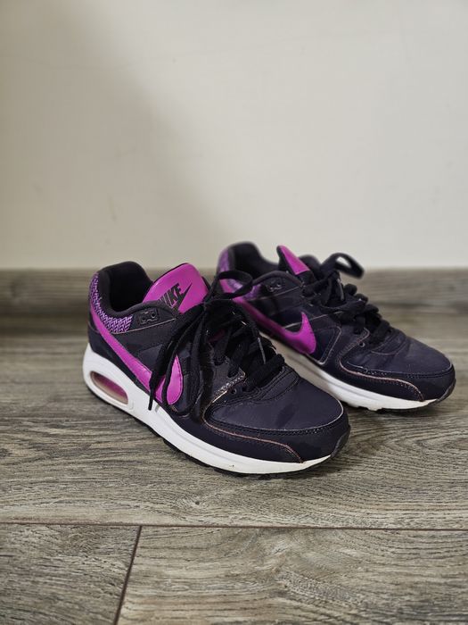 Обувки guess, nike, exclusive jeans, deichmann