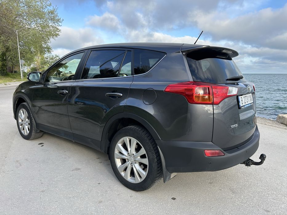 Toyota Rav4 2.2 АВТОМАТ 4х4