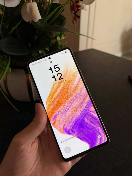 Samsung Galaxy A53 5G память 128 GB телефон б/у в отличном состоянии!