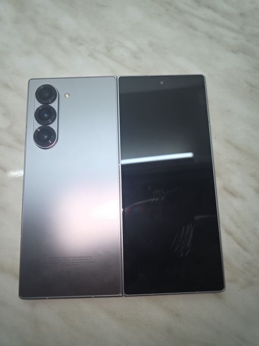 Samsung z fold 6
