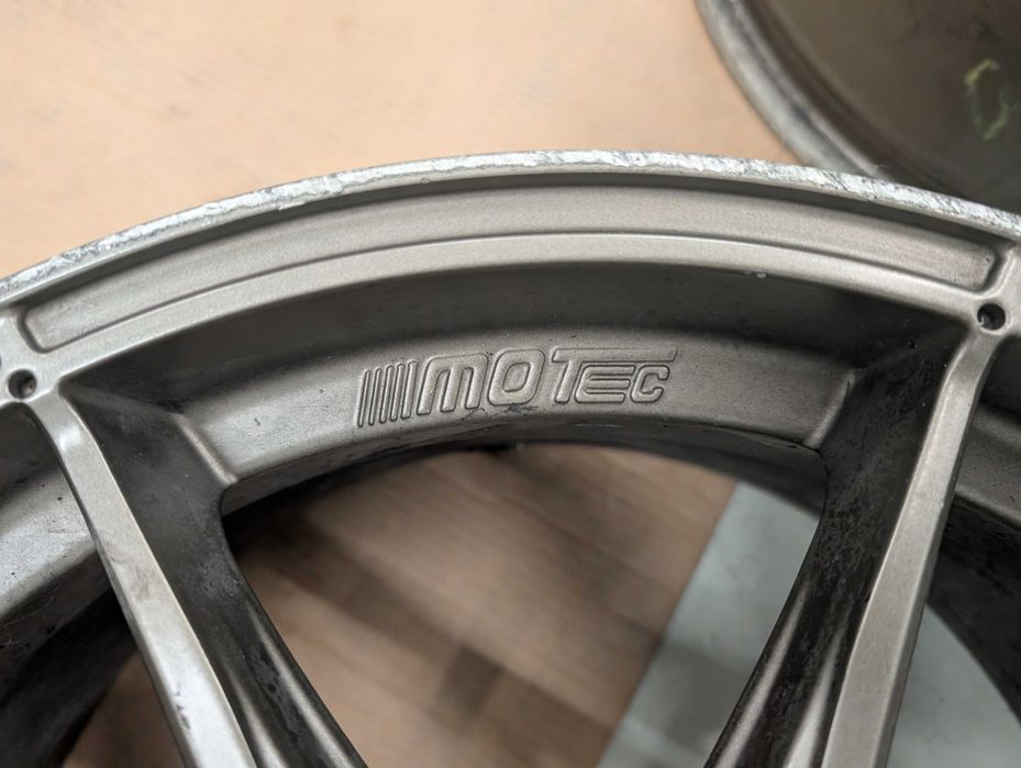 Джанти Motec Nitro MCR1 5x120 5x112 18 8j