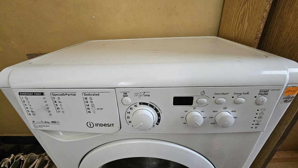 Пералня Indesit EWSD 60851 на части