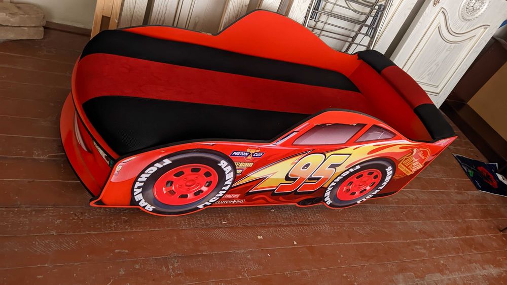 Детский Кровать  .