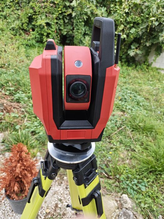 2026 - Hilti PLT 400 + PLC 600 - Тотална станция + таблет
