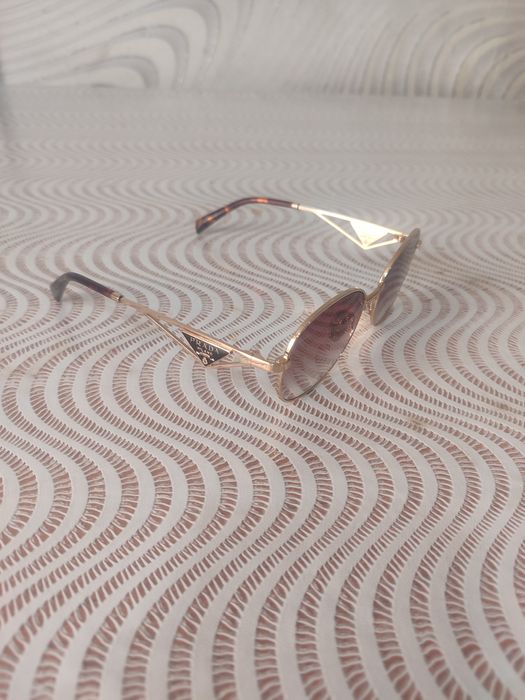 Продам очки фирменные