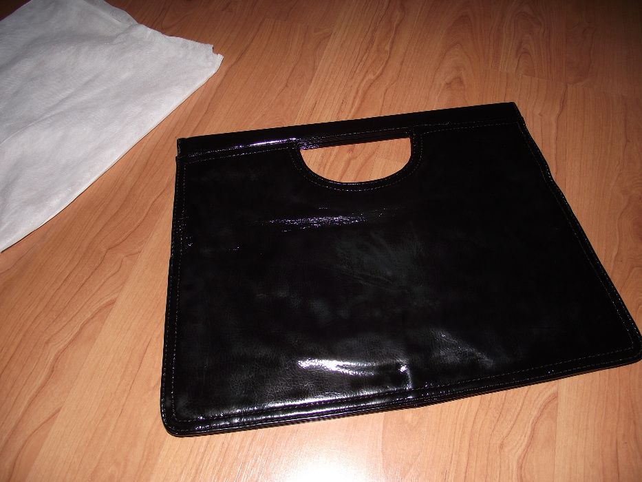 Geanta de dama , din vinil , transformabila in geanta plic