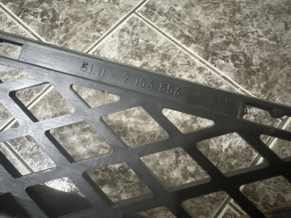 Предна решетка БМВ Е91 / BMW E 91