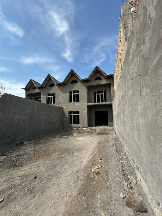 Продается  коттедж (Коробка) Кибрайский район Ташгресс