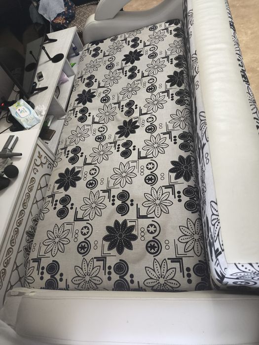 Продам раскладной диван