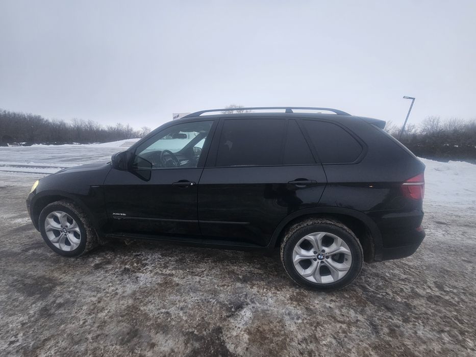 Продам машину BMW X5