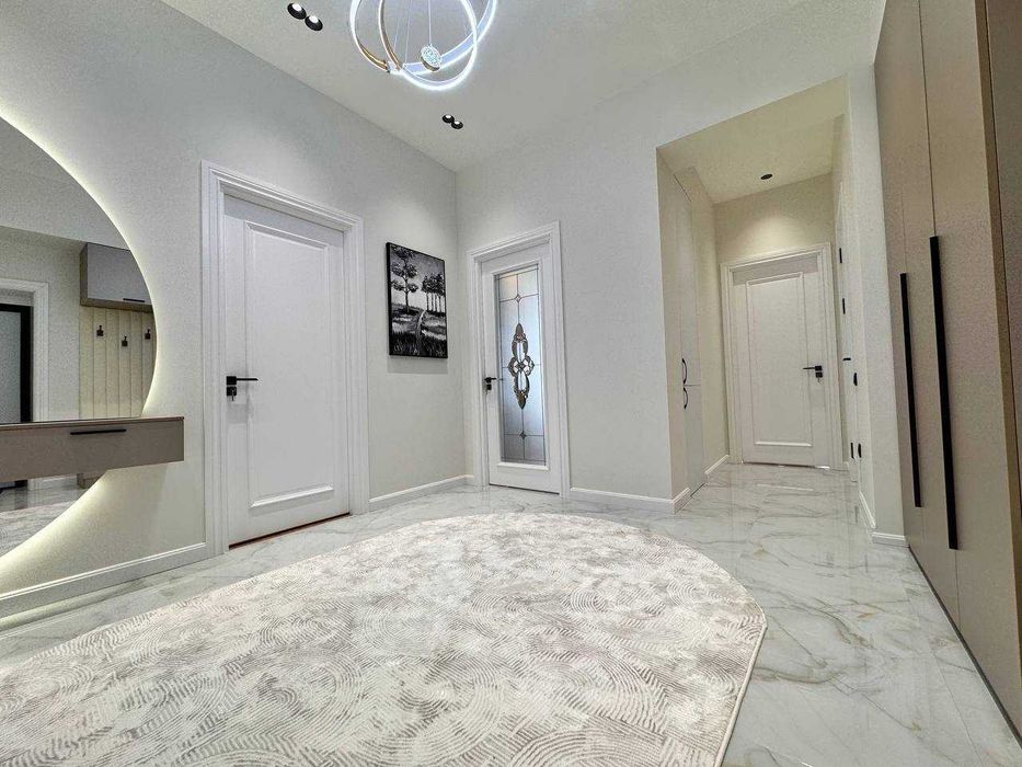 Продается Новостройка 4/8/8, на Паркентском ор ресторан Пенная.