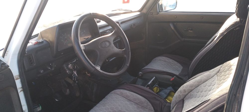 Продается Нива 4×4 2011 года