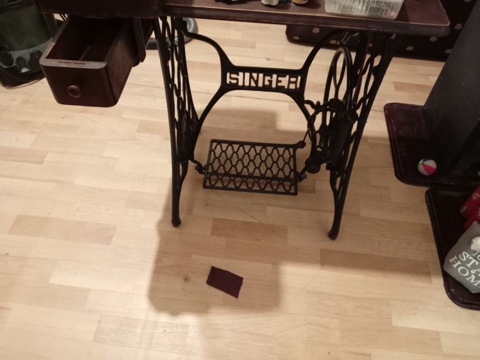 Шевна машина SINGER