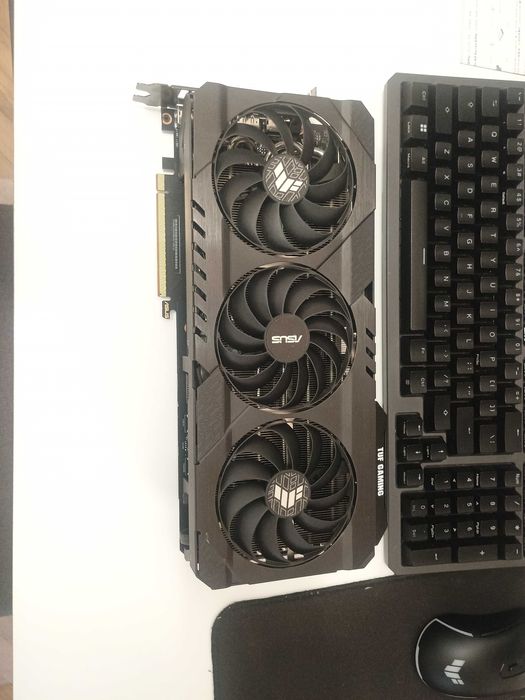 Asus RX 6800 TUF