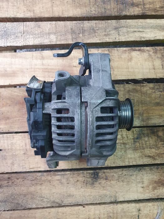 Динамо / Алтернатор Opel Astra G 1.6 101