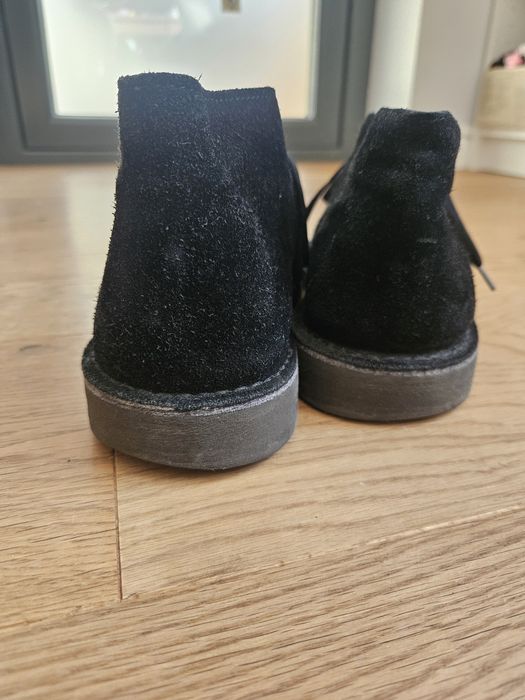 Ghete piele intoarsa masura 44