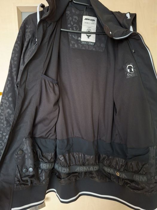 Armada ски и сноуборд  яке размер XS