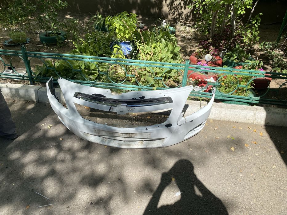 Бампер,крыло на кобальт