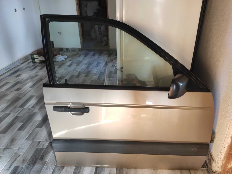 Volkswagen Passat B3 - Едрогабаритни части за купе