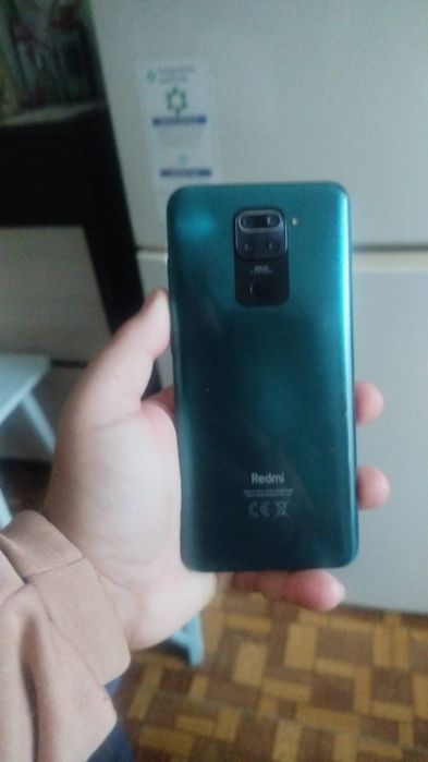 Продам Redmi Note 9 4+2/128 битый но рабочий за 30к