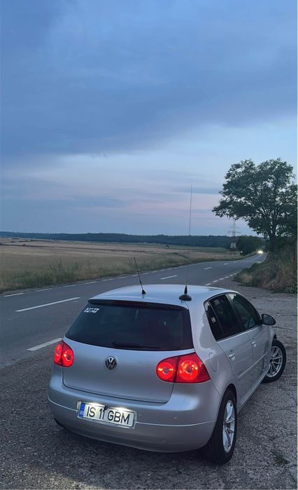Vand golf 5 in stare perfecta de functionare