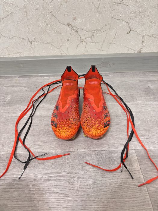 Оригинальные Бутсы Adidas Predator