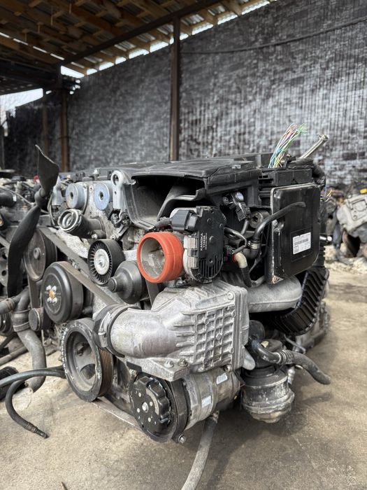 Двигатель M271 компрессор.